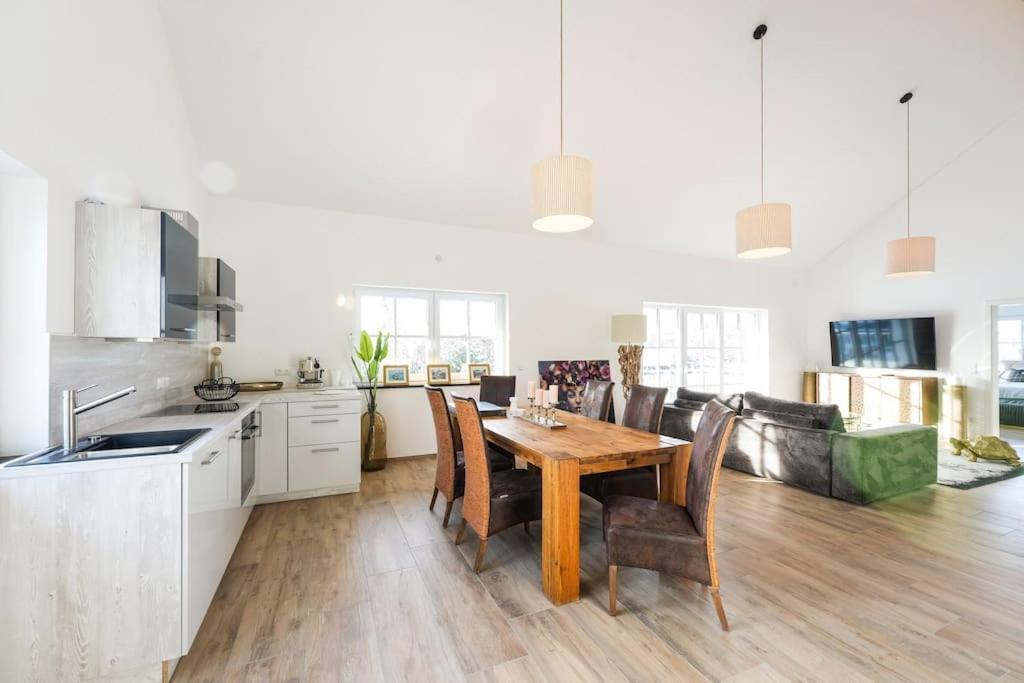 Loft “Samuel” Apartment Utting am Ammersee Luaran gambar